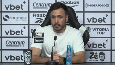 Davide Ancelotti pede regularidade e exalta atuação do Botafogo contra o Vasco: ‘Foi um prazer ver o time jogar hoje’