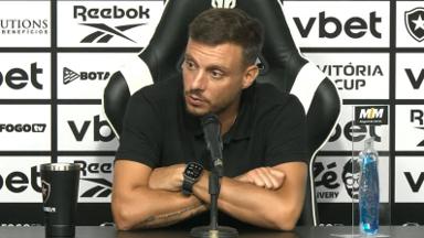 Anselmi diz que goleada sobre Cruzeiro ficará na memória e elogia grupo do Botafogo: ‘Tenho um elenco curto, mas com muita fome’