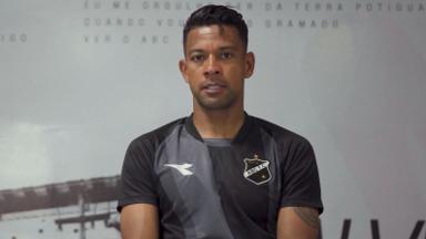 Herói de 2014, Wallyson confia em virada do Botafogo na Libertadores Herói de 2014, Wallyson confia em virada do Botafogo na Libertadores