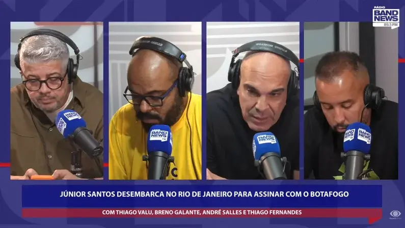 Jornalista critica Júnior Santos por frase no Botafogo: 'Não coloca Deus no meio da história. Você está indo por causa da sua incompetência no Atlético-MG'