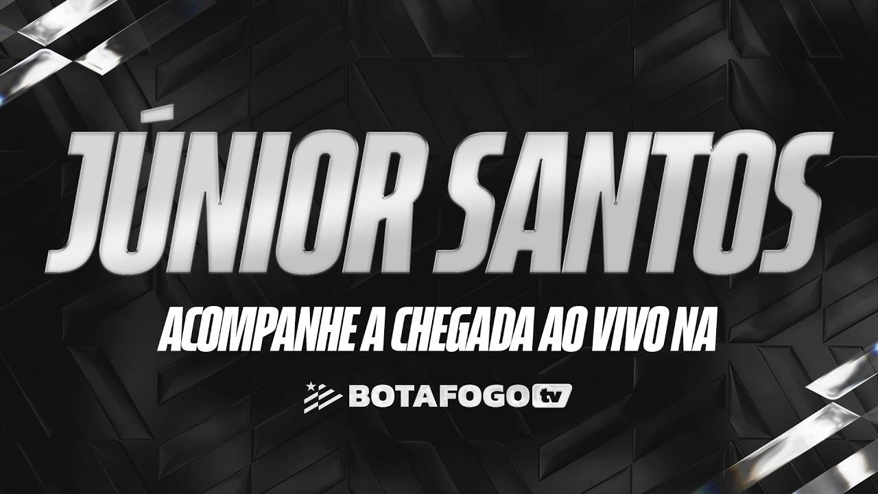 Botafogo TV acompanha chegada de Júnior Santos ao Rio