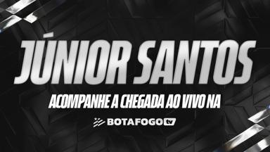 Botafogo TV acompanha chegada de Júnior Santos ao Rio