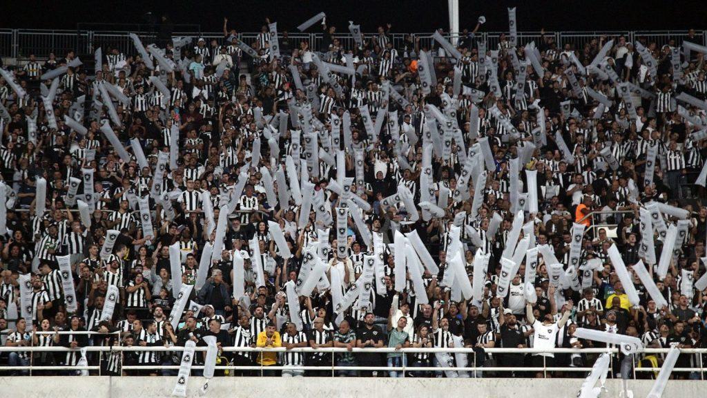CBF revela detalhe de 1 cm em gol anulado contra o Botafogo