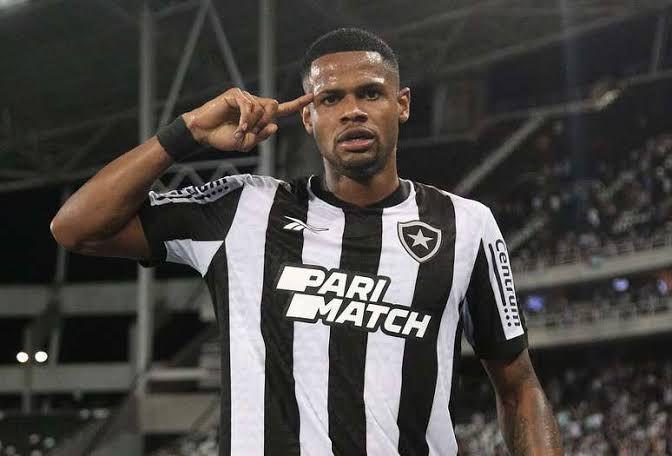 Vai voltar? 'Assunto Júnior Santos' se aproxima de desfecho; entenda