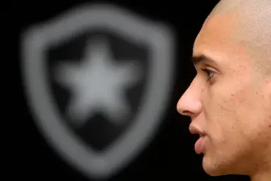Com desejo pelo 'jogo 100' no Botafogo, Dória encaminha retorno; entenda o cenário
