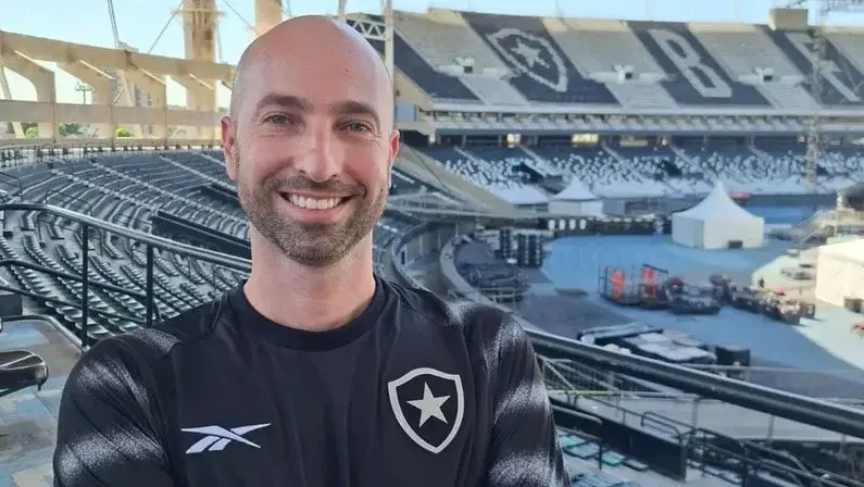 É OFICIAL: Zagueiro deixa o Botafogo e vai disputar o Brasileirão por outra equipe