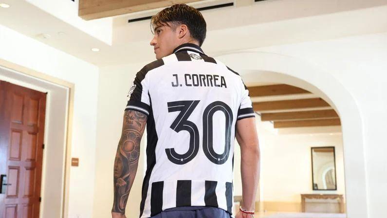 Presidente do Estudiantes, Verón confirma interesse em atacante do Botafogo