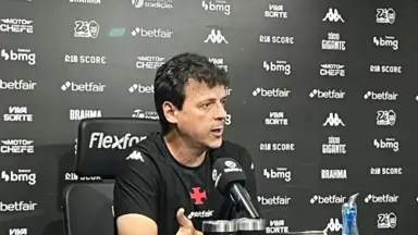 Vai jogar no Vasco? Fernando Diniz busca contratação de campeão da Libertadores pelo Glorioso