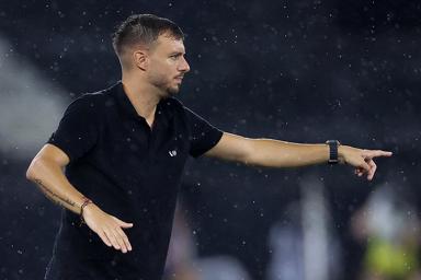 Botafogo confirma 'grande contratação' para o meio do ano; saiba detalhes Botafogo confirma 'grande contratação' para o meio do ano; saiba detalhes