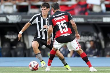 Botafogo bate o martelo e toma decisão importante sobre Montoro e Danilo