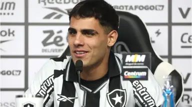 Após oferta do Valencia, Botafogo bate o martelo sobre futuro do Lucas Villalba Após oferta do Valencia, Botafogo bate o martelo sobre futuro do Lucas Villalba
