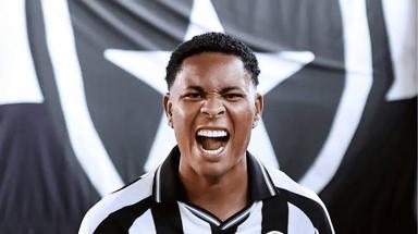 Jogador do Botafogo recebe sondagens e pode fazer as malas