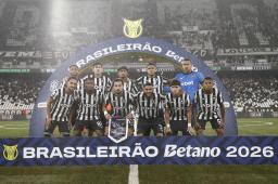 Botafogo descarta Pedro Caixinha e busca técnico para projeto de longo prazo