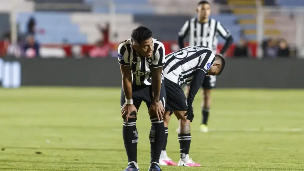 Comentarista do SporTV alerta o Botafogo: ‘Candidato ao rebaixamento’