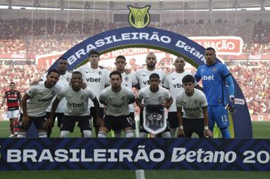 Jornalista faz alerta sobre gestão do Botafogo e critica influência no futebol