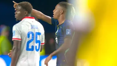 Jogador do Botafogo, Danilo joga 15 minutos em vitória do Brasil sobre Haiti pela Copa do Mundo Jogador do Botafogo, Danilo joga 15 minutos em vitória do Brasil sobre Haiti pela Copa do Mundo