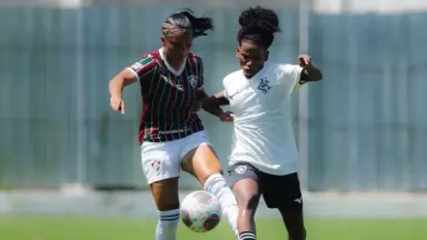 Botafogo vence Fluminense e larga na frente na final do Carioca Feminino Sub-20 Botafogo vence Fluminense e larga na frente na final do Carioca Feminino Sub-20