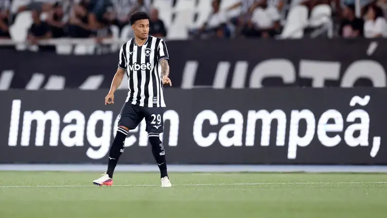 Botafogo pode ter retornos importantes para jogo contra Bragantino