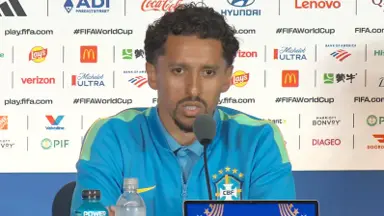 Marquinhos relembra vitória do Botafogo sobre o PSG ao falar de favoritismo do Brasil contra o Japão: 'Temos que mostrar dentro de campo' Marquinhos relembra vitória do Botafogo sobre o PSG ao falar de favoritismo do Brasil contra o Japão: 'Temos que mostrar dentro de campo'