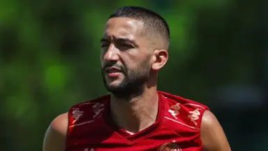 Ziyech recusou proposta milionária dos Emirados Árabes para atuar pelo Botafogo Ziyech recusou proposta milionária dos Emirados Árabes para atuar pelo Botafogo