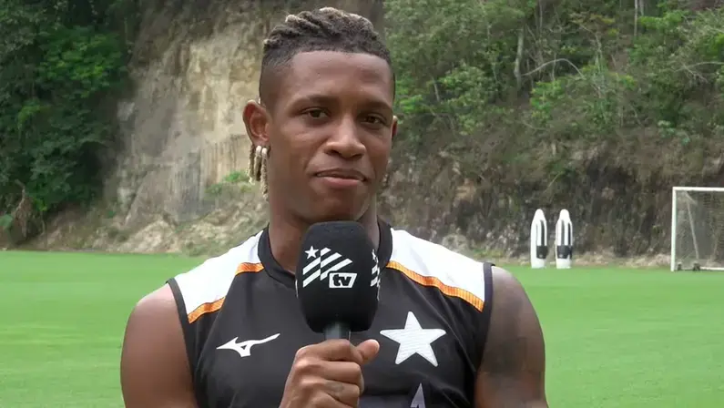 Danilo projeta ‘final’ para Botafogo contra Chape e se surpreende com número de gols: ‘Nem nos melhores sonhos achei que estaria nessa prateleira’