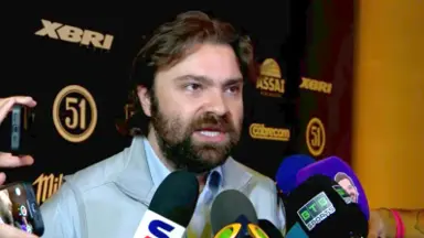 Presidente do Botafogo segue em Nova York e diz que só volta ao Brasil com tudo resolvido com Lyon e Ares Presidente do Botafogo segue em Nova York e diz que só volta ao Brasil com tudo resolvido com Lyon e Ares