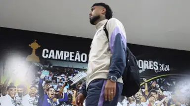 Zagueiro Alexander Barboza faz exames e pode fechar com Palmeiras até 2029 Zagueiro Alexander Barboza faz exames e pode fechar com Palmeiras até 2029