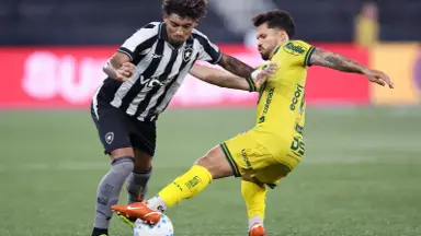 Interino Bellão vê Medina e Montoro jogando juntos no Botafogo Interino Bellão vê Medina e Montoro jogando juntos no Botafogo