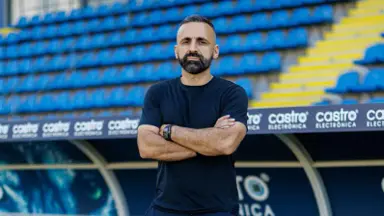 Ex-auxiliar de Luís Castro no Botafogo, Vítor Severino é anunciado como novo treinador do Arouca, de Portugal Ex-auxiliar de Luís Castro no Botafogo, Vítor Severino é anunciado como novo treinador do Arouca, de Portugal