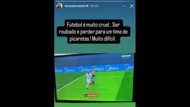 CEO do Grêmio ataca Botafogo ao reclamar de gol anulado: ‘É cruel ser roubado e perder para um time de picaretas’ CEO do Grêmio ataca Botafogo ao reclamar de gol anulado: ‘É cruel ser roubado e perder para um time de picaretas’