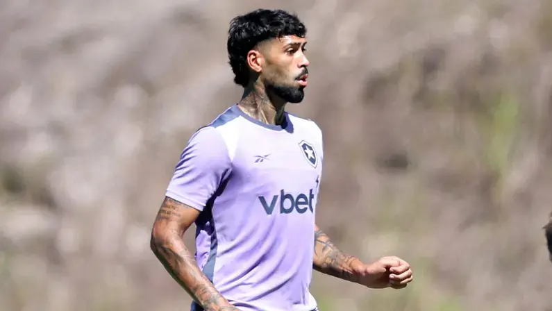 Com Barboza e sem Danilo e Bastos, Botafogo divulga relacionados para enfrentar o Independiente Petrolero