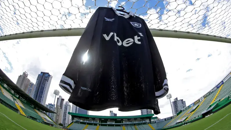 SAF do Botafogo entra com pedido de recuperação judicial e declara dívida de R$ 1,2 bilhão, diz blog