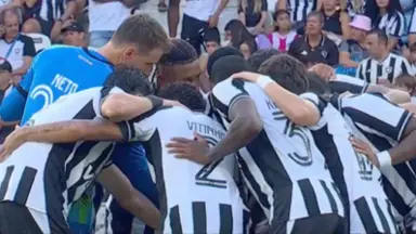ATUAÇÕES FN: Montoro é o melhor em Botafogo 1x0 Chapecoense, e Alex Telles decide; Caio Roque vai muito mal ATUAÇÕES FN: Montoro é o melhor em Botafogo 1x0 Chapecoense, e Alex Telles decide; Caio Roque vai muito mal