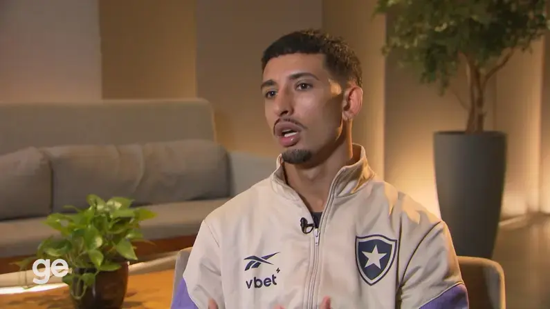 Santiago Rodríguez admite que sentiu 'peso' por valor pago pelo Botafogo e diz quando houve 'mudança de chave'