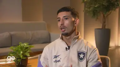 Santiago Rodríguez admite que sentiu 'peso' por valor pago pelo Botafogo e diz quando houve 'mudança de chave' Santiago Rodríguez admite que sentiu 'peso' por valor pago pelo Botafogo e diz quando houve 'mudança de chave'