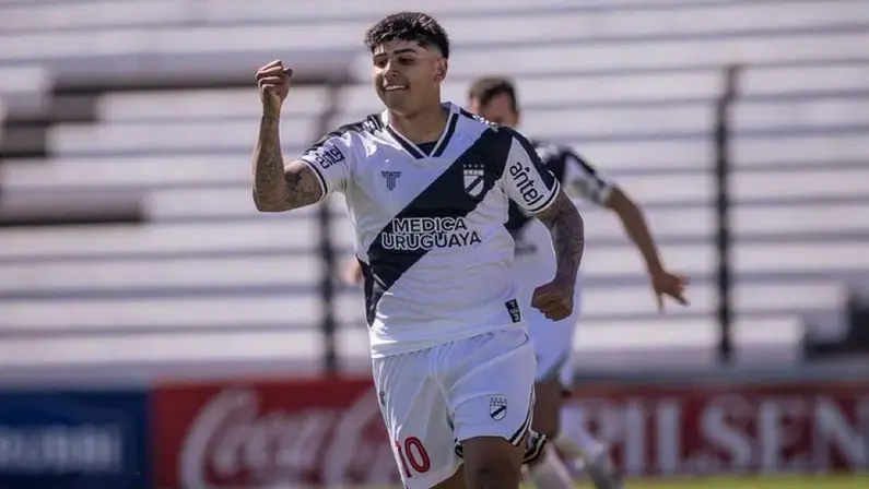 Botafogo avança na contratação do jovem meia Mateo Peralta