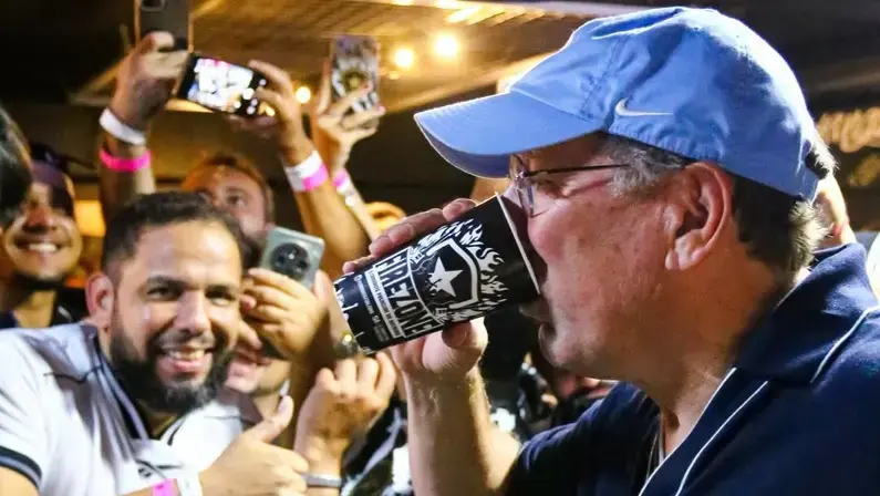 Analista britânico independente critica modelo e crê em venda do Botafogo: 'John Textor está fora da equação'