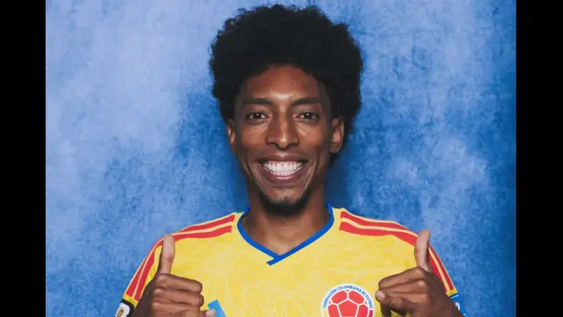Lateral da seleção da Colômbia na Copa que foi alvo do Botafogo é colocado à venda por € 500 mil