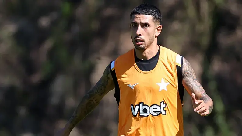 Botafogo derruba duas punições na Fifa