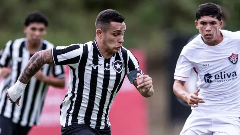 Botafogo Sub-17 conquista primeira vitória no Brasileiro contra o Vitória