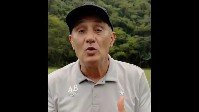 Tite pede apoio da torcida do Botafogo para jogo contra Chapecoense
