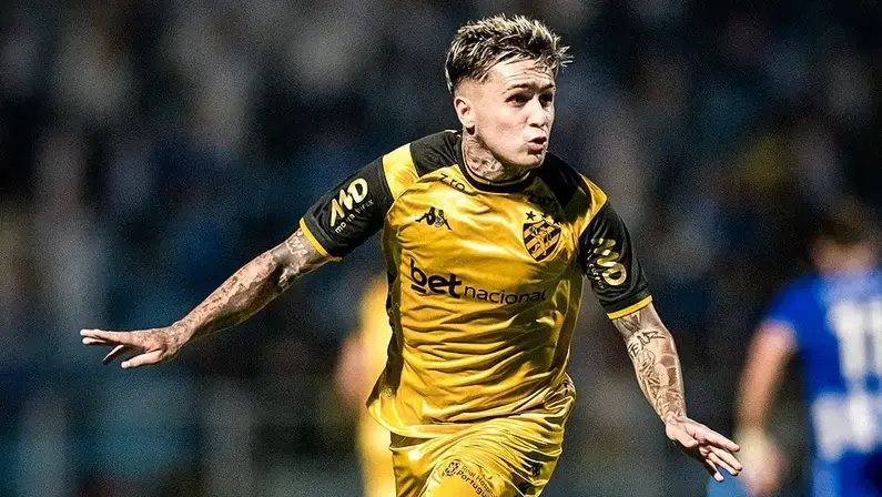 Botafogo mantém 25% dos direitos econômicos de Diego Hernández, cedido ao Sport