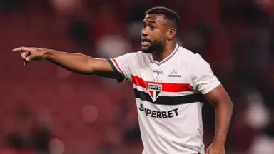 Luan reclama do São Paulo por não tê-lo liberado para o Botafogo: ‘Não consigo entender’ Luan reclama do São Paulo por não tê-lo liberado para o Botafogo: ‘Não consigo entender’