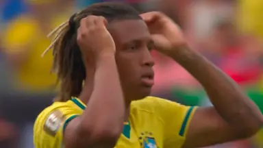 Volante do Botafogo, Danilo entra no segundo tempo em eliminação do Brasil para a Noruega na Copa do Mundo Volante do Botafogo, Danilo entra no segundo tempo em eliminação do Brasil para a Noruega na Copa do Mundo
