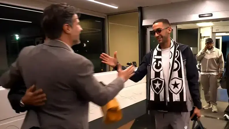 Comentarista vê Ziyech como peça-chave para elevar o Botafogo