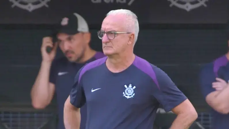 Especulado no Botafogo antes do anúncio de Franclim Carvalho, Dorival Júnior é demitido do Corinthians