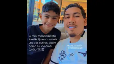 Roberto Firmino posta foto vestindo nova camisa branca do Botafogo Roberto Firmino posta foto vestindo nova camisa branca do Botafogo