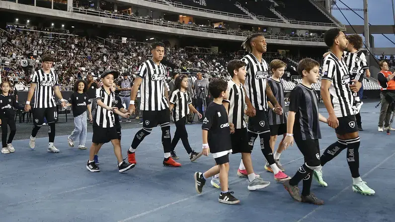 Vitória empata com Corinthians em Itaquera, e Botafogo fecha 31ª rodada na zona da Sul-Americana