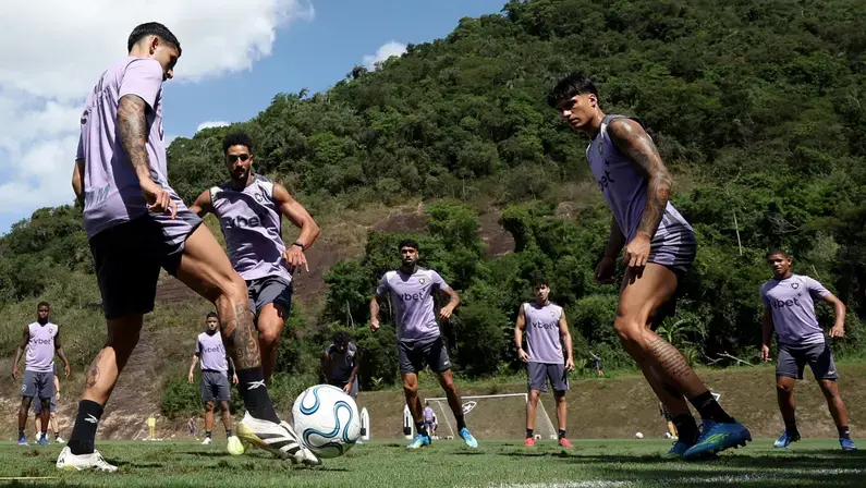 Botafogo entende estar 'protegido' para não perder jogadores na Justiça e tem expectativa de não ter mais atrasos com recuperação judicial