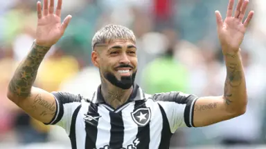 Acertado com Botafogo e Alexander Barboza, Palmeiras tem dificuldade por acordo com agente Acertado com Botafogo e Alexander Barboza, Palmeiras tem dificuldade por acordo com agente